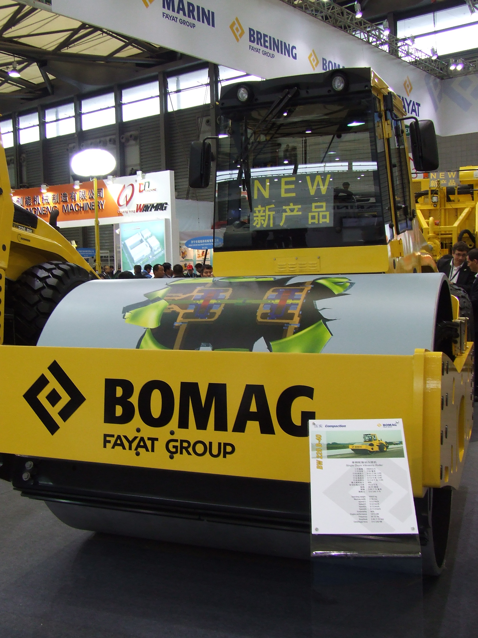Bomag The BW220-D4 soil compactor