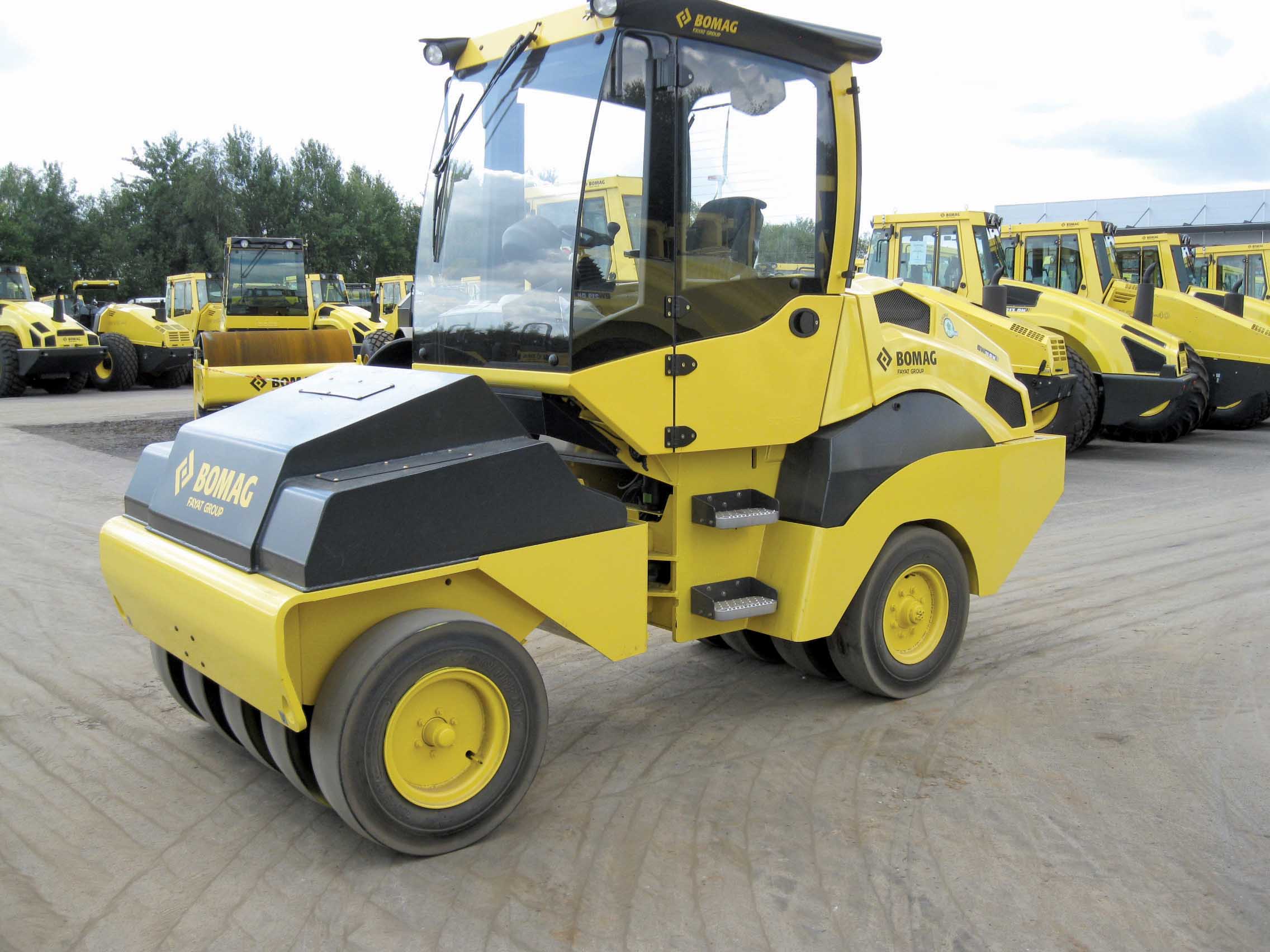 BOMAG BW 11 Pneumatic tyred roller
