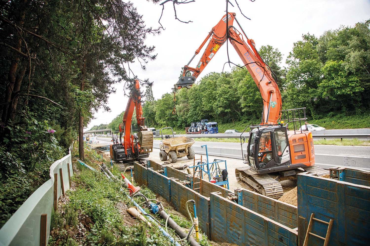 Compact equipment from Hitachi 