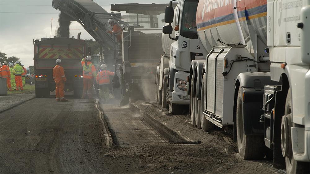 Stabilised Pavements recycled the base course and binder course of this stretch pf the A1 in North East England, adding graphene to the remixed material in a bid to improve the performance of the pavement