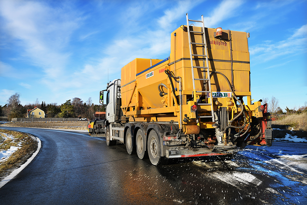 Swedish road maintenance contractor Peab will be using the circular NaCI salt in Stockholm, Uppsala and the suburbs during winter 2022/23 (image courtesy Peab)