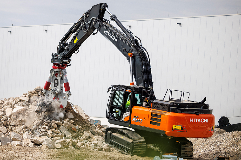 Hitachi’s new demolition machines are highly versatile