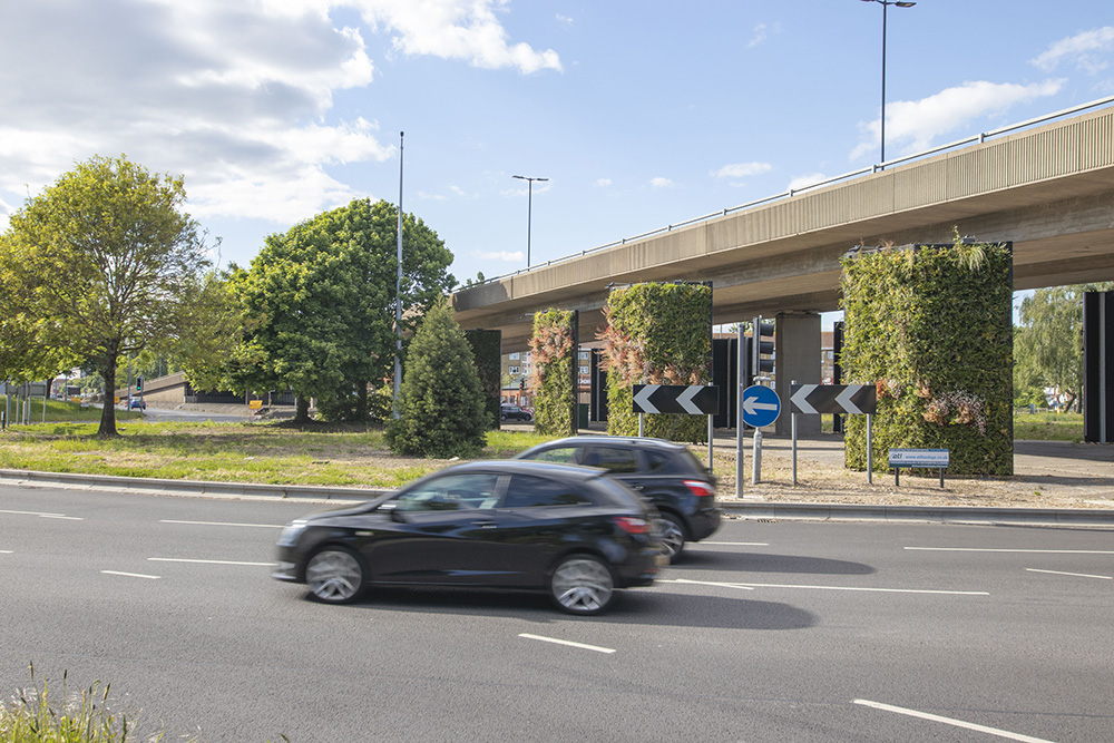Plants land a punch on pollution: Southampton’s Millbrook Flyover has 10 of Biotecture’s freestanding living wall structures (image courtesy Biotecture)