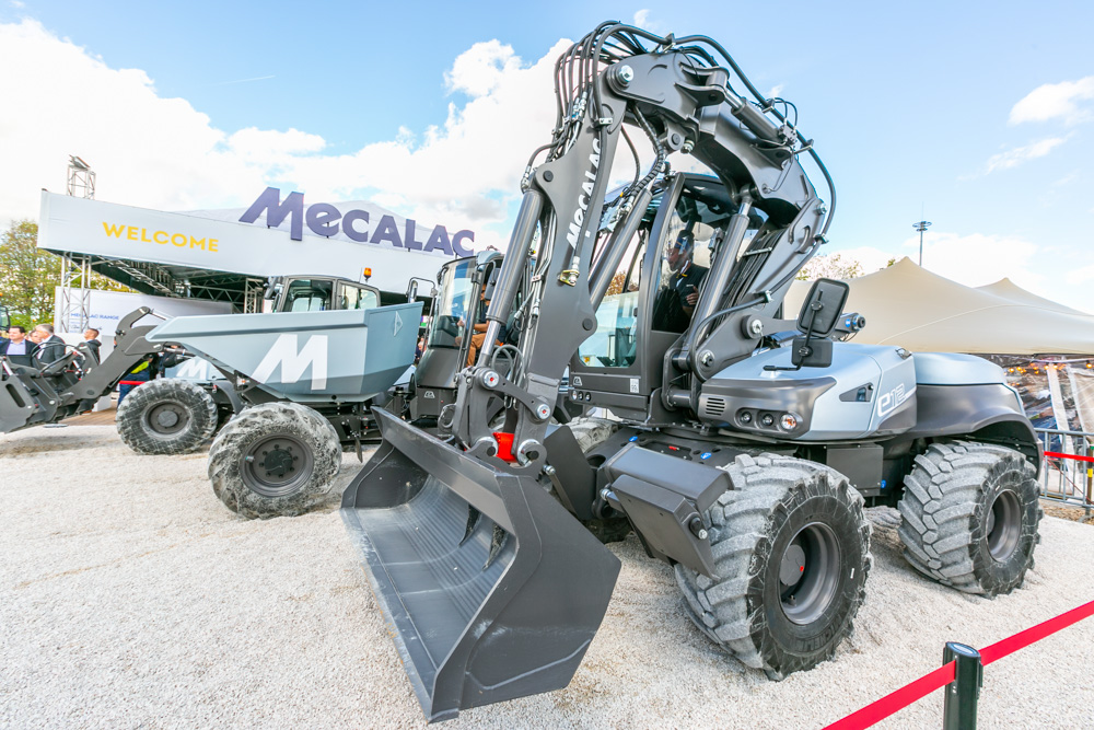 Mecalac’s new zero-emission medium-sized machine range: e12 excavator (pictured), es100 swing loader, ed6 dumper