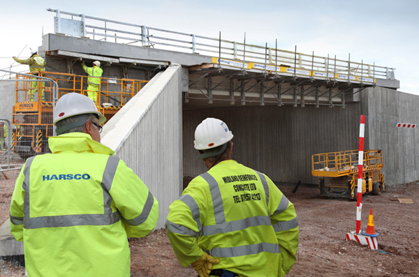 Harsco's Multiform Parapet system for A46 project