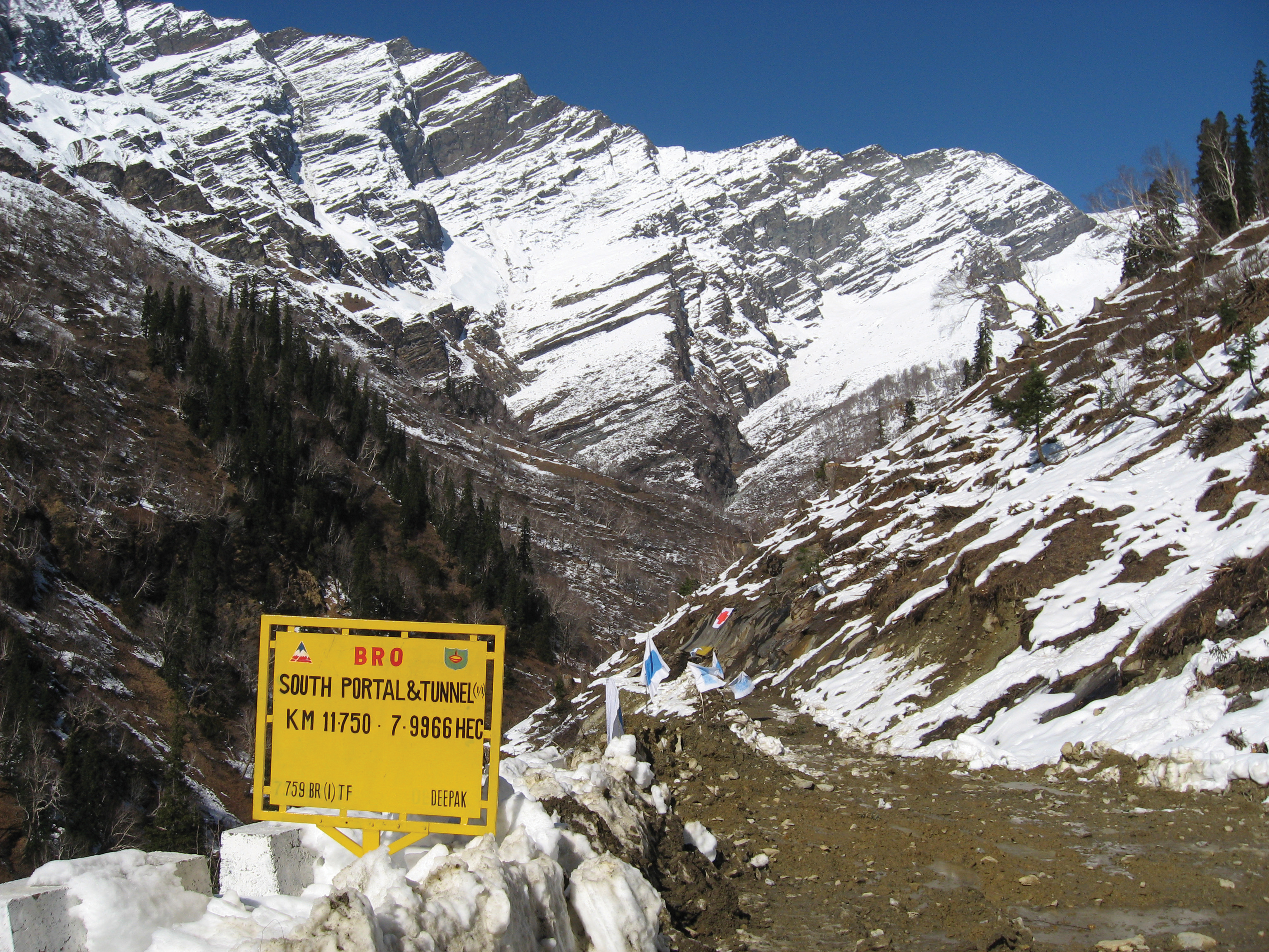 Rohtang Tunnel South