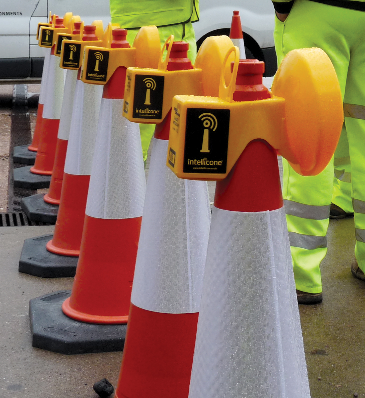 Intellicone roadworker safety system from New Wave Innovation 
