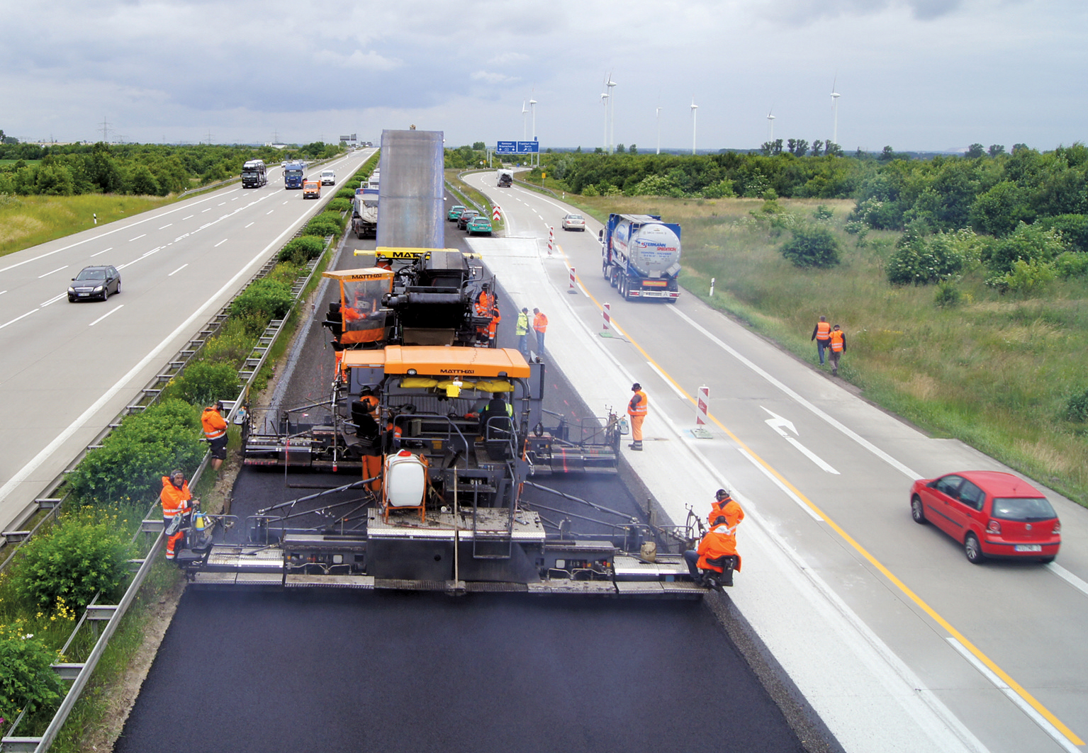 MOBA’s PAVE-IR system asphalt resurfacing
