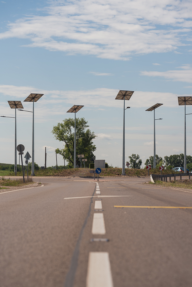 Solar panels sit atop each lamp pole (image courtesy NIF)