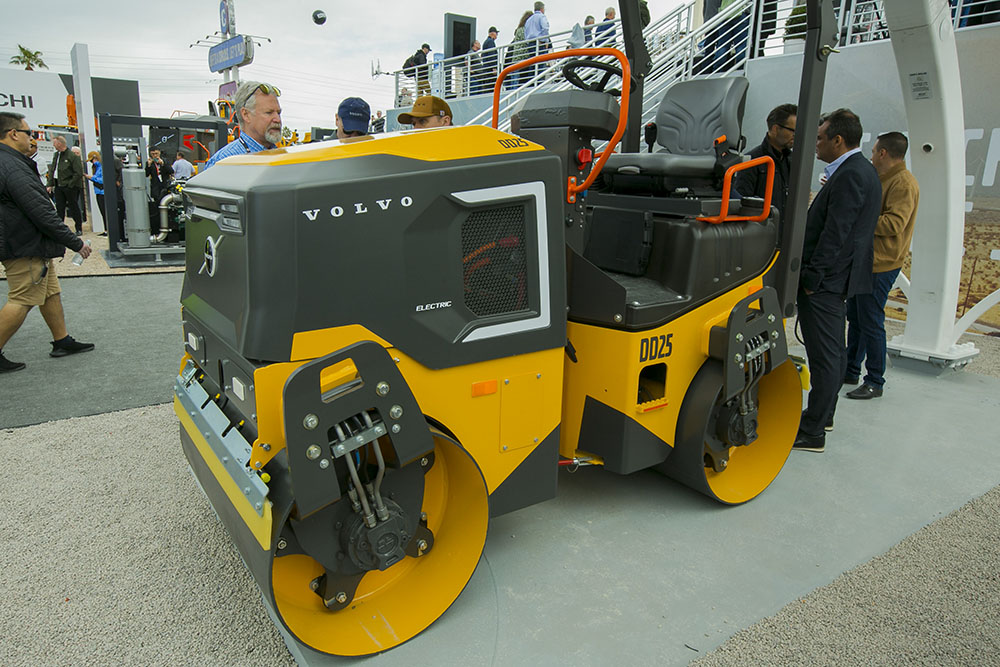 Volvo CE says the battery in its electric compactor is fast to charge 