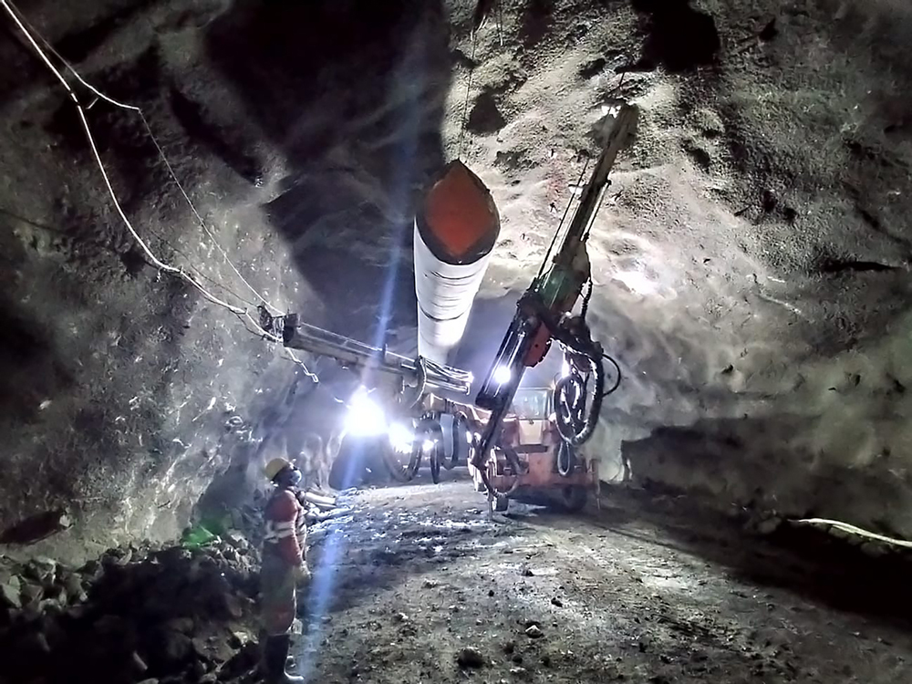 A drill jumbo was used to bore the blastholes for the Pamplona tunnel drive  - image courtesy of Area Cucuta