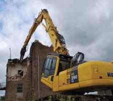 High Reach Demolition Machines