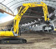 New Holland's new E 245B Multifunction crawler excavator 