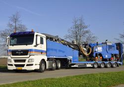 MCOS hydraulically steered semi low-loader