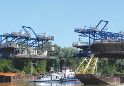 Tisza Bridge under construction