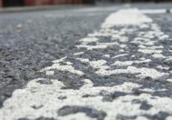 Britain’s worn-our road markings