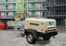Doosan 7/20 portable compressor