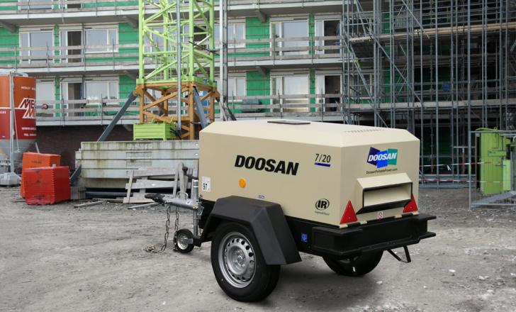 Doosan 7/20 portable compressor