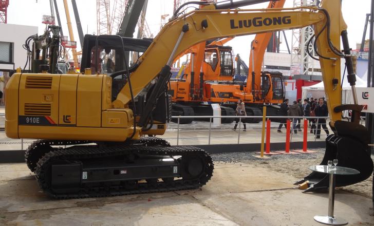 LiuGong’s new 900 series excavators 